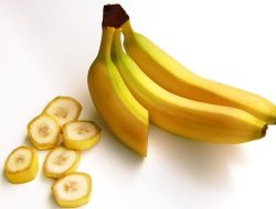 7 Manfaat Tak Terduga dari Makan Pisang