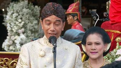 Presiden Jokowi Nikahkan Adiknya Di Surabaya Dan Berkunjung Ke Pasar Wonokromo