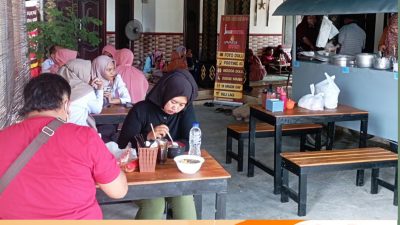 Kedai Mie Ayam Brutal Sangat di Minati Para Penggemar Kuliner