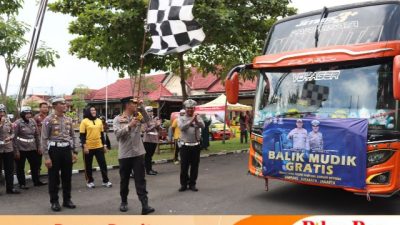 Tindak Lanjut Pimpinan Polri Jenderal Listyo Sigit Prabowo, AKBP Siswantoro Lepas 2 Bus Mudik Balik Gratis Polres Sampang