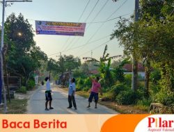 Demi Transparansi Terhadap Publik, Panitia Pengisian BPD Desa Banyumas Bentangkan Banner Pengumuman di Jalan Raya Tanpa Rahasia