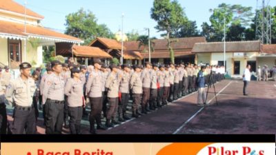 Anggota Polres Bondowoso BKO Pilkades Serentak di Wilayah Bangkalan