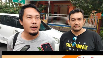 NKI dan Garda Bangsa Bagi- Bagi Tas Gratis Ramah Lingkungan di Alun-alun Bondowoso