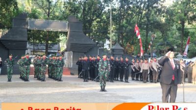 Yonif Raider 514/SY, Ziarah di Taman Makam Pahlawan