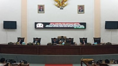 DPRD Sampang Gelar Rapat Paripurna Tentang Nota Penjelasan Bupati Terhadap Raperda APBD TA 2024