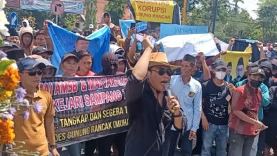 Tak Takut di Intervensi ! Saat Tanggapi Aksi Demo, Kasipidsus Kejari Sampang: Cepat Atau Lambat Akan Ada Tersangka Baru