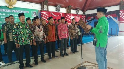 Periode 2023-2028, Pengurus MD KAHMI Sampang Resmi Dilantik di Pendapa Trunojoyo