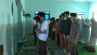 Tingkatkan Iman dan Taqwa, SMP Negeri 2 Pademawu Gelar Pondok Romadhon