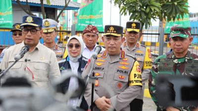 Cek Kesiapan Arus Mudik, Kapolri dan Kapolda Bali Tinjau Pelabuhan Gilimanuk