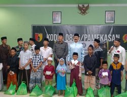 AWP dan NGO Buka Bersama Puluhan Anak Yatim di Aula Makodim 0826 Pamekasan