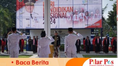 Peserta Upacara Pemkab Sampang Pakai Baju Adat Saat Peringatan Hardiknas