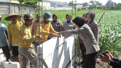 Polres Mojokerto Bangun 2 Sumur Bor Topang Irigasi Lahan Pertanian di Musim Kemarau