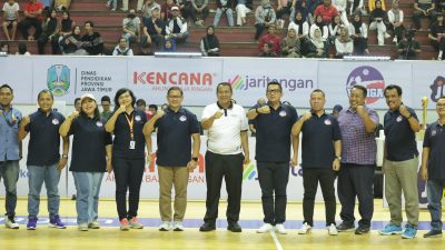 Ketua PBVSI Jatim Apresiasi Turnamen Voli Tingkat Pelajar SMA/SMK se-Jatim di DBL Arena