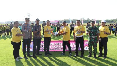 Polres Nganjuk Gelar Open Turnamen Sepak Bola U-12 Kapolres Nganjuk Cup 2024 Dalam Rangka HUT Bhayangkara ke-78