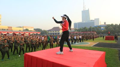 Sambut Hari Bhayangkara ke -78 Polda Jatim Gelar Panggung Prajurit Pupuk Sinergitas dan Soliditas TNI – Polri