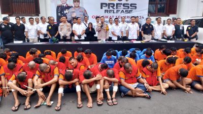 Polrestabes Surabaya Pamerkan Hasil Tangkapan Selama Operasi Sikat Semeru 2024