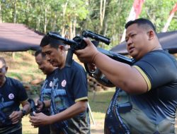 Asah Kemampuan Penembak, Polres Pamekasan Gelar Lomba Menembak Menyambut Hari Bhayangkara Ke-78