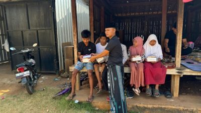 Rekan Kesehatan Indonesia Dan Persatuan Jurnalis Sampang Kompak Santuni Anak Yatim di Bulan Muharram