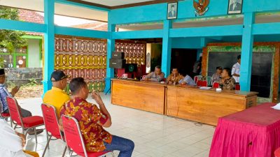 Ngotot, Panwascam Kecamatan Waru, Saling Lempar Aturan Pada Rekrutmen PKD Di Desa Tampojung Gua