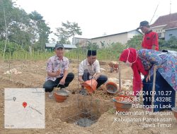 Anggota DPRD Pamekasan Gelar Groundbreaking TKs Pertiwi Dharma Wanita Palengaan